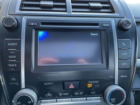 Used 2013 Toyota Camry SE image 21