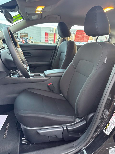Certified 2025 Nissan Sentra S FWD image 10