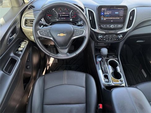 Used 2022 Chevrolet Equinox Premier image 27