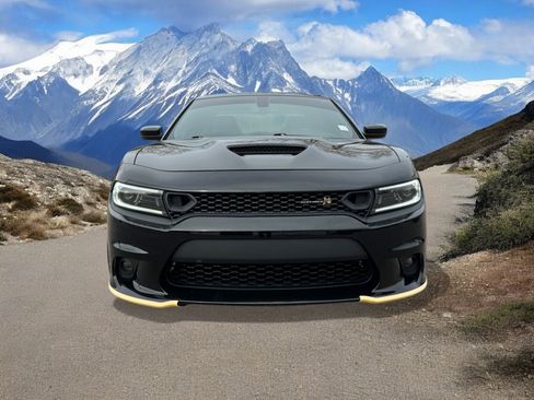Used 2022 Dodge Charger Scat Pack w/ Plus Group image 8