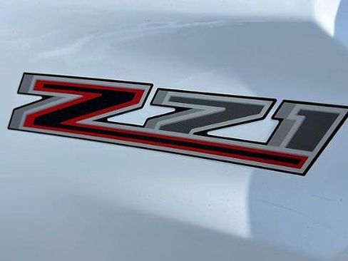 New 2026 Chevrolet Colorado Z71 w/ Technology Package image 13