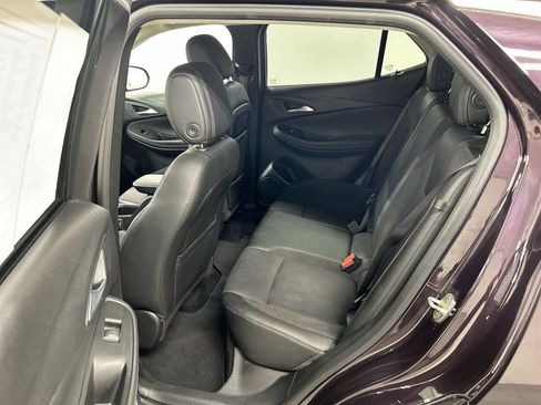Used 2021 Buick Encore GX Preferred w/ Cold Weather Comfort Package FWD image 19