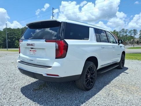 New 2026 GMC Yukon XL Elevation AWD/4WD image 7