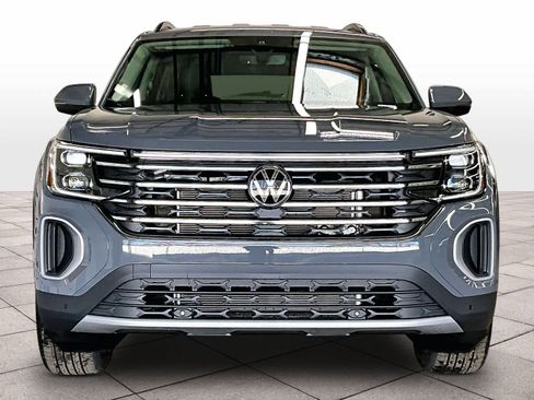 New 2026 Volkswagen Atlas SE image 5