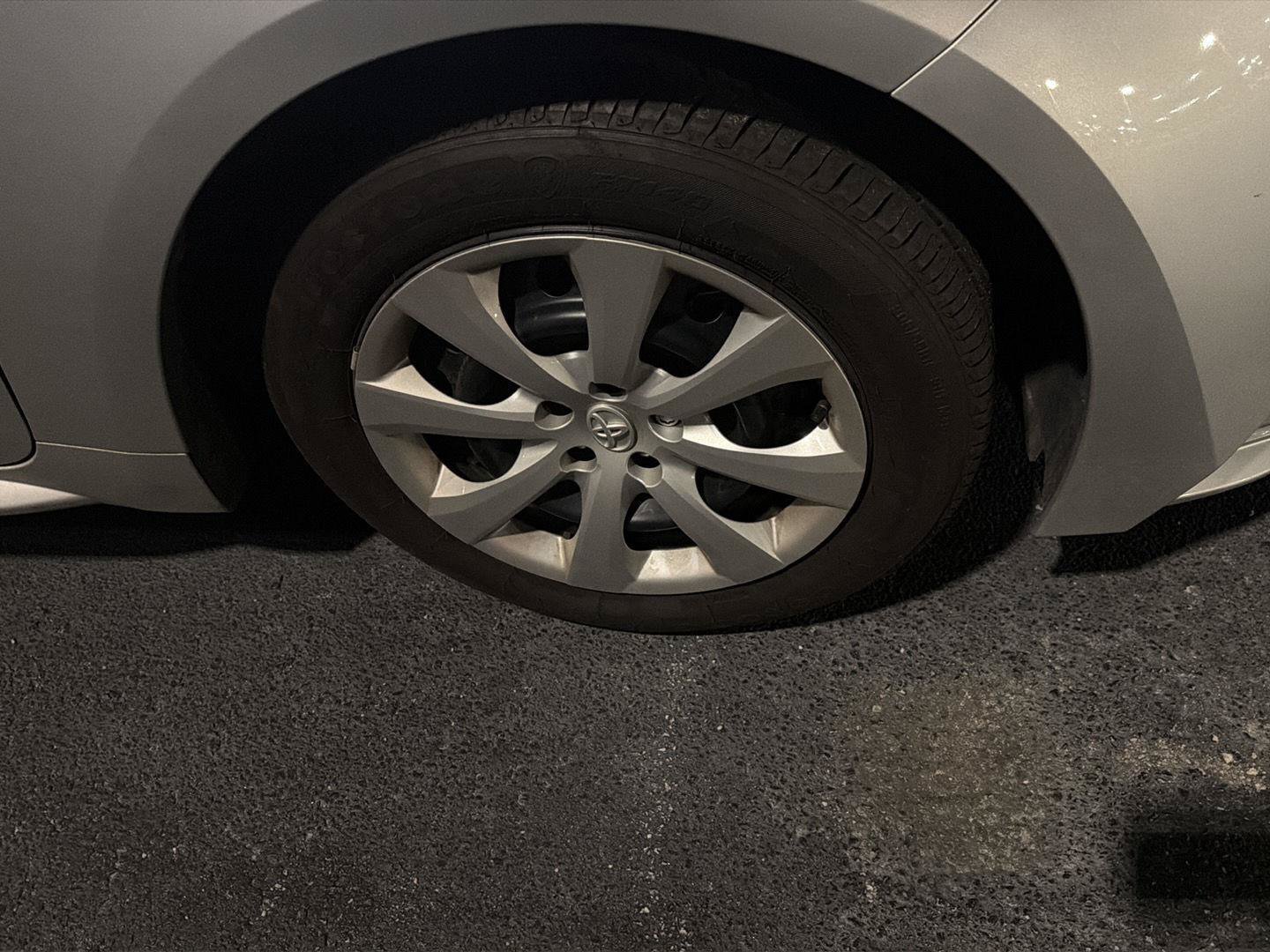 Certified 2025 Toyota Corolla LE w/ Convenience Package FWD image 7