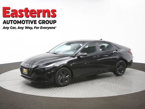 Used 2023 Hyundai Elantra SEL FWD image 57