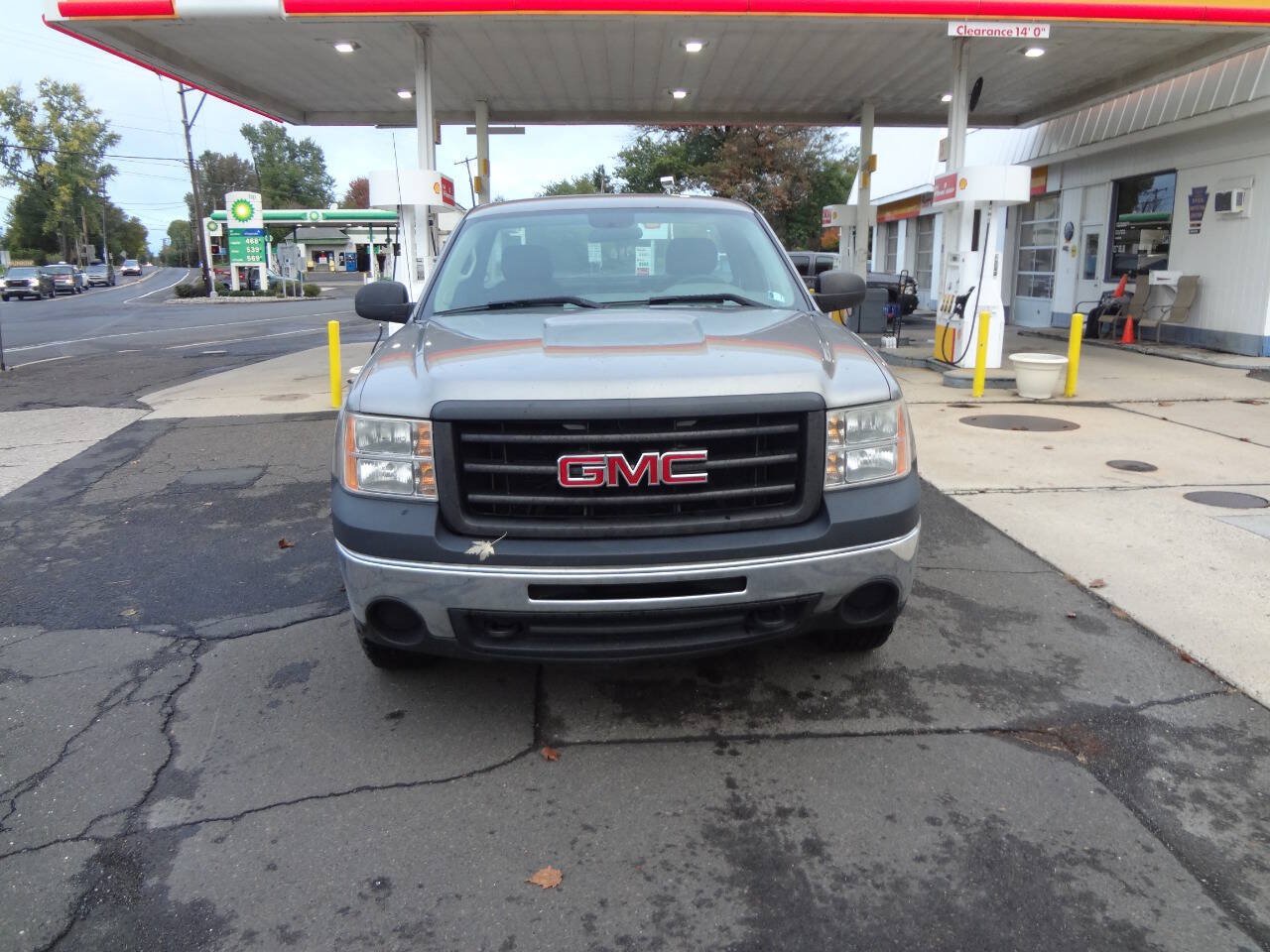 Used 2012 GMC Sierra 1500 W/T AWD/4WD image 7