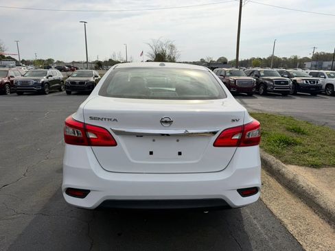 Used 2019 Nissan Sentra SV image 6