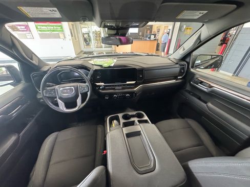 Used 2023 GMC Sierra 1500 Elevation AWD/4WD image 13