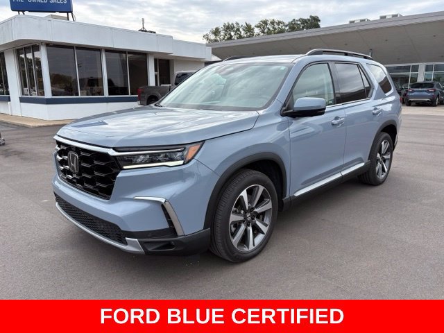 Used 2024 Honda Pilot Elite image 1