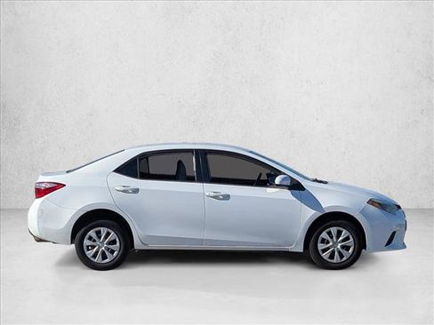 Used 2016 Toyota Corolla L image 3