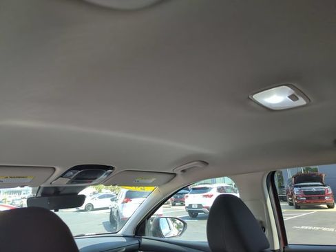 Used 2025 Hyundai Tucson SEL FWD image 30