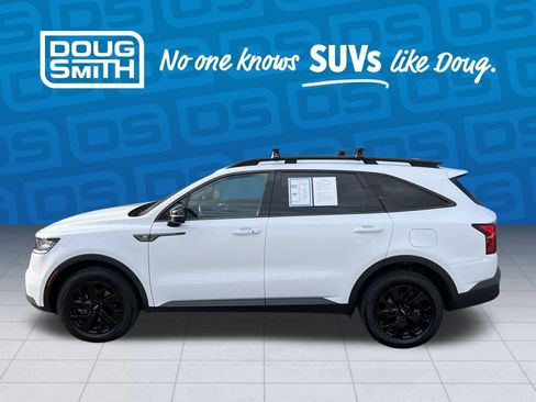 Used 2022 Kia Sorento S image 3