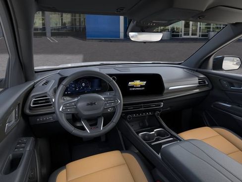 New 2027 Chevrolet Traverse Z71 w/ Driver Confidence Package AWD/4WD image 15