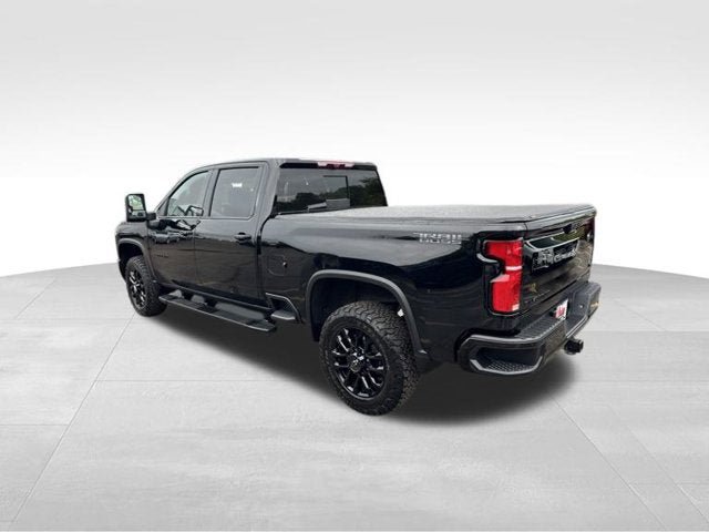 Used 2025 Chevrolet Silverado 2500 LTZ w/ LTZ Plus Package AWD/4WD image 7