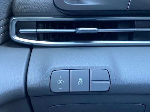 New 2026 Hyundai Elantra Sport FWD image 10