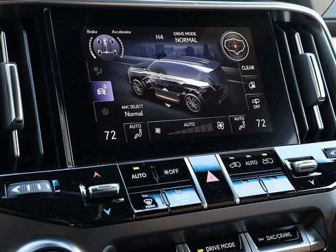 New 2026 Lexus LX 600 4WD w/ Luxury Package image 25