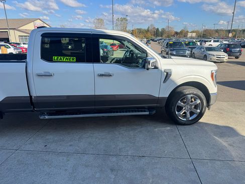Used 2021 Ford F150 Lariat w/ Equipment Group 502A High image 4
