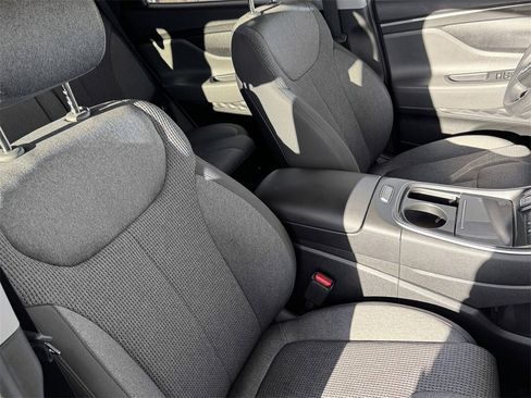 Used 2022 Hyundai Santa Fe SEL image 27