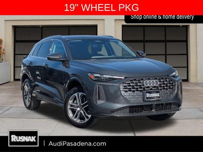 Used 2025 Audi Q5 Premium w/ Convenience Package