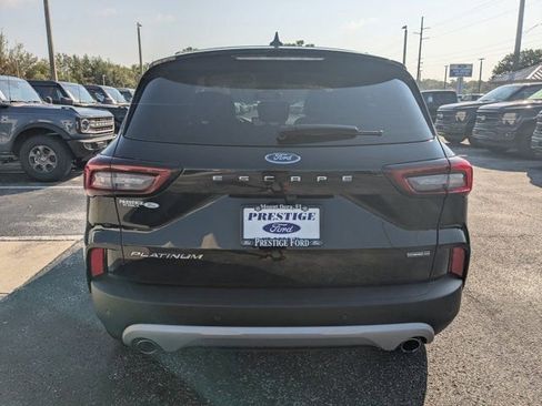 Used 2024 Ford Escape Platinum image 6