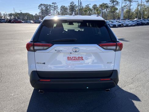 Certified 2024 Toyota RAV4 XLE image 4