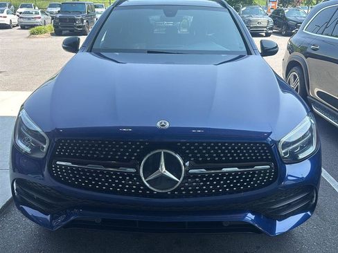Used 2021 Mercedes-Benz GLC 300 image 6