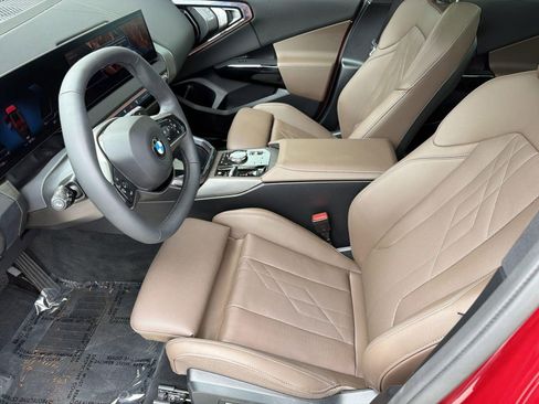 Used 2026 BMW X3 xDrive30i w/ Premium Package AWD/4WD image 5