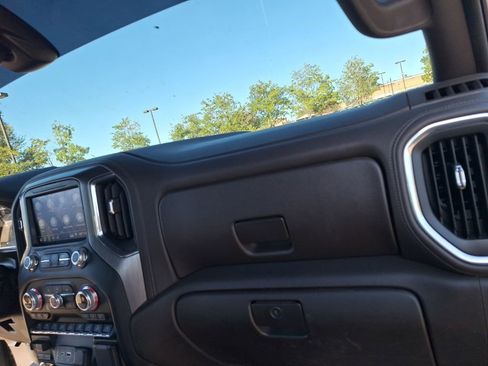 Used 2019 GMC Sierra 1500 Denali w/ Denali Ultimate Package image 30