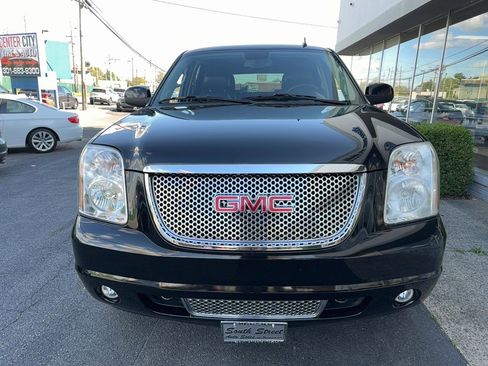 Used 2011 GMC Yukon Denali image 31