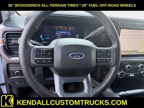 Used 2025 Ford F350 Lariat w/ Black Appearance Package AWD/4WD image 13