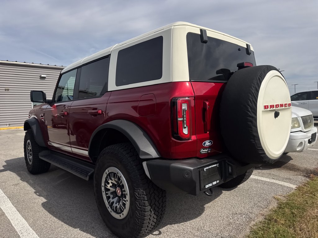 Used 2026 Ford Bronco Outer Banks w/ Sasquatch Package AWD/4WD image 8