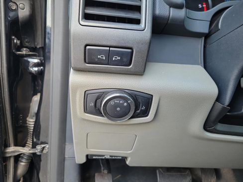 Used 2022 Ford F350 XL w/ Power Equipment Group AWD/4WD image 21