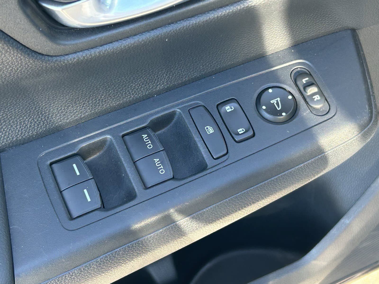 Certified 2023 Honda CR-V EX image 26