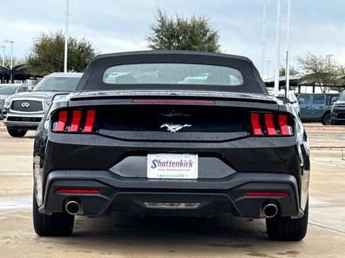 Used 2024 Ford Mustang Premium RWD image 7