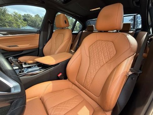 Used 2023 BMW 540i w/ Executive Package RWD image 29