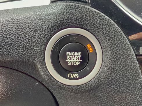 Used 2020 Chrysler 300 S RWD image 20