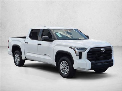 Used 2025 Toyota Tundra SR5 AWD/4WD image 3