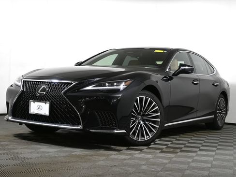 Used 2024 Lexus LS 500 AWD w/ Luxury Package image 1