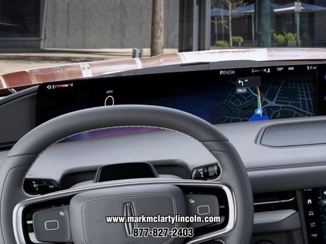 New 2027 Lincoln Navigator Premiere AWD/4WD image 13