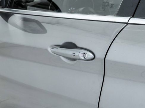 Used 2019 Alfa Romeo Stelvio RWD image 38