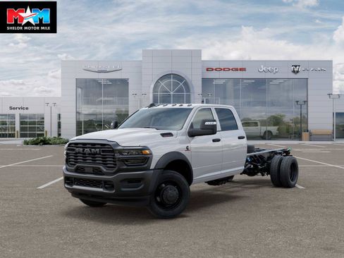 New 2026 RAM 5500 Tradesman AWD/4WD image 1