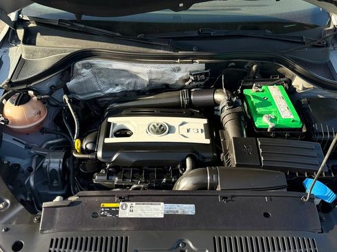 Used 2014 Volkswagen Tiguan SEL FWD image 20
