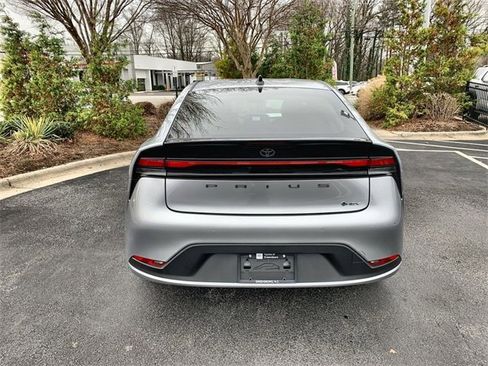 New 2026 Toyota Prius LE image 7