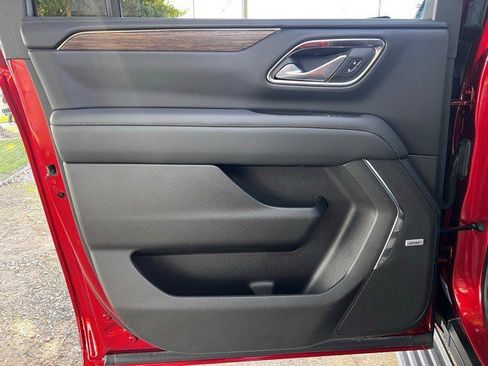 Certified 2024 Chevrolet Suburban High Country w/ Max Trailering Package image 23