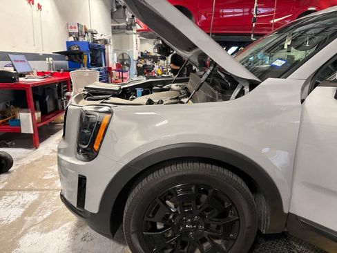 Certified 2022 Kia Telluride SX w/ SX Prestige Package AWD/4WD image 5
