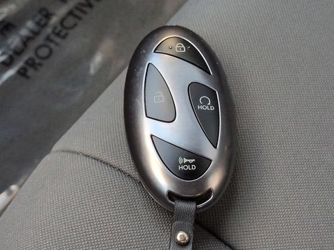 Used 2025 Hyundai Elantra Sport FWD image 25