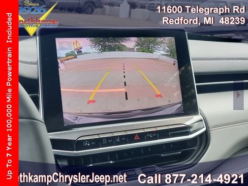 Certified 2024 Jeep Compass Limited image 18