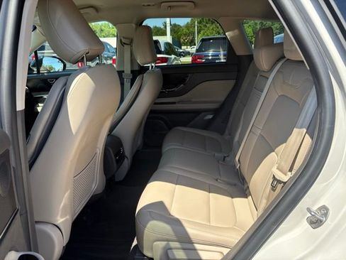Used 2024 Lincoln Corsair FWD image 25