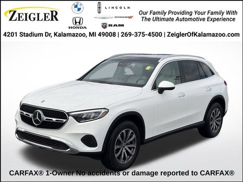 Used 2025 Mercedes-Benz GLC 300 4MATIC image 1